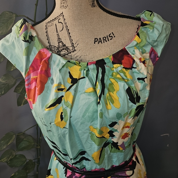 Floral knee length dress - Picture 3 of 8